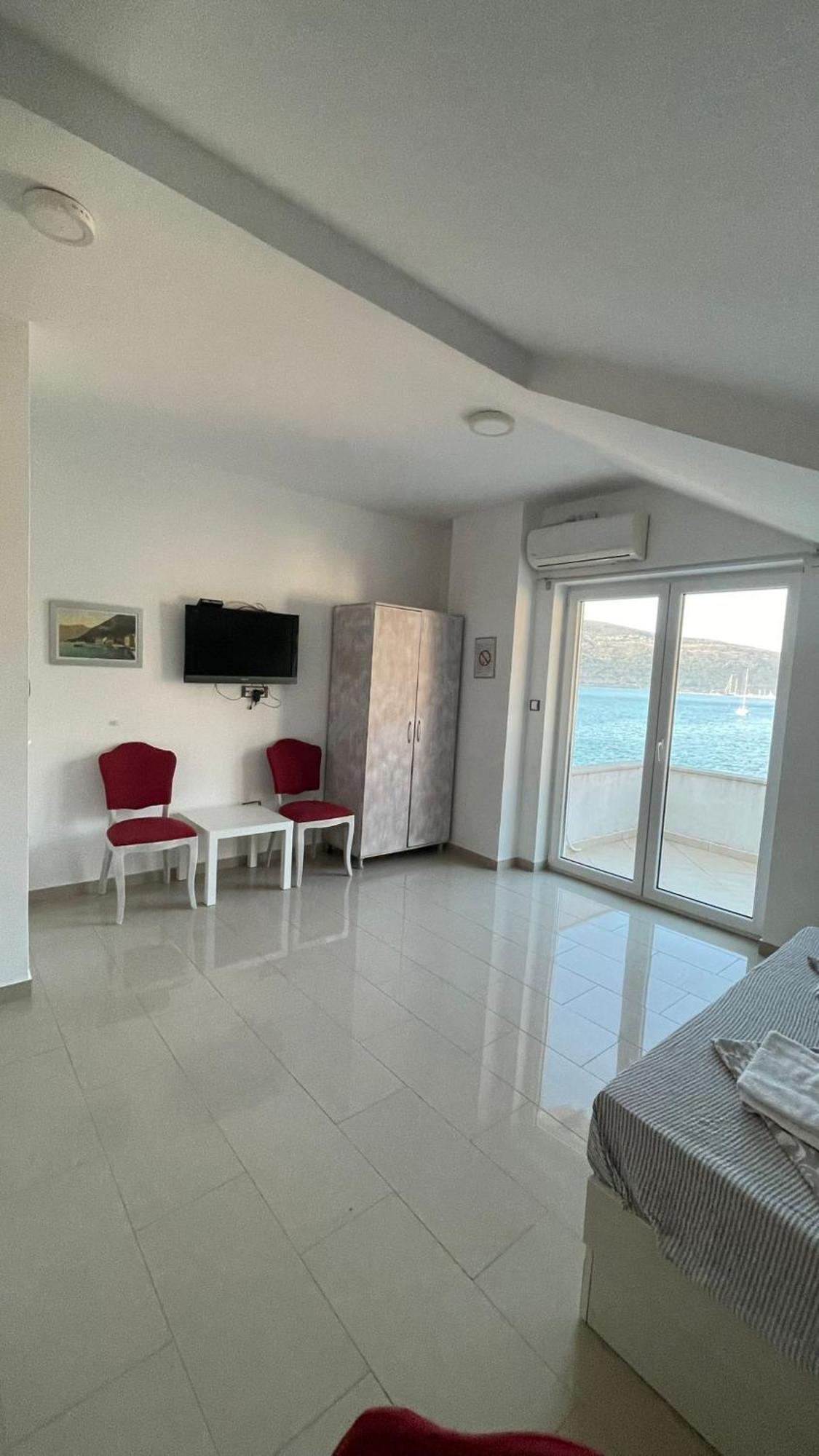 Apartments Villa Danilovic Herceg Novi Buitenkant foto