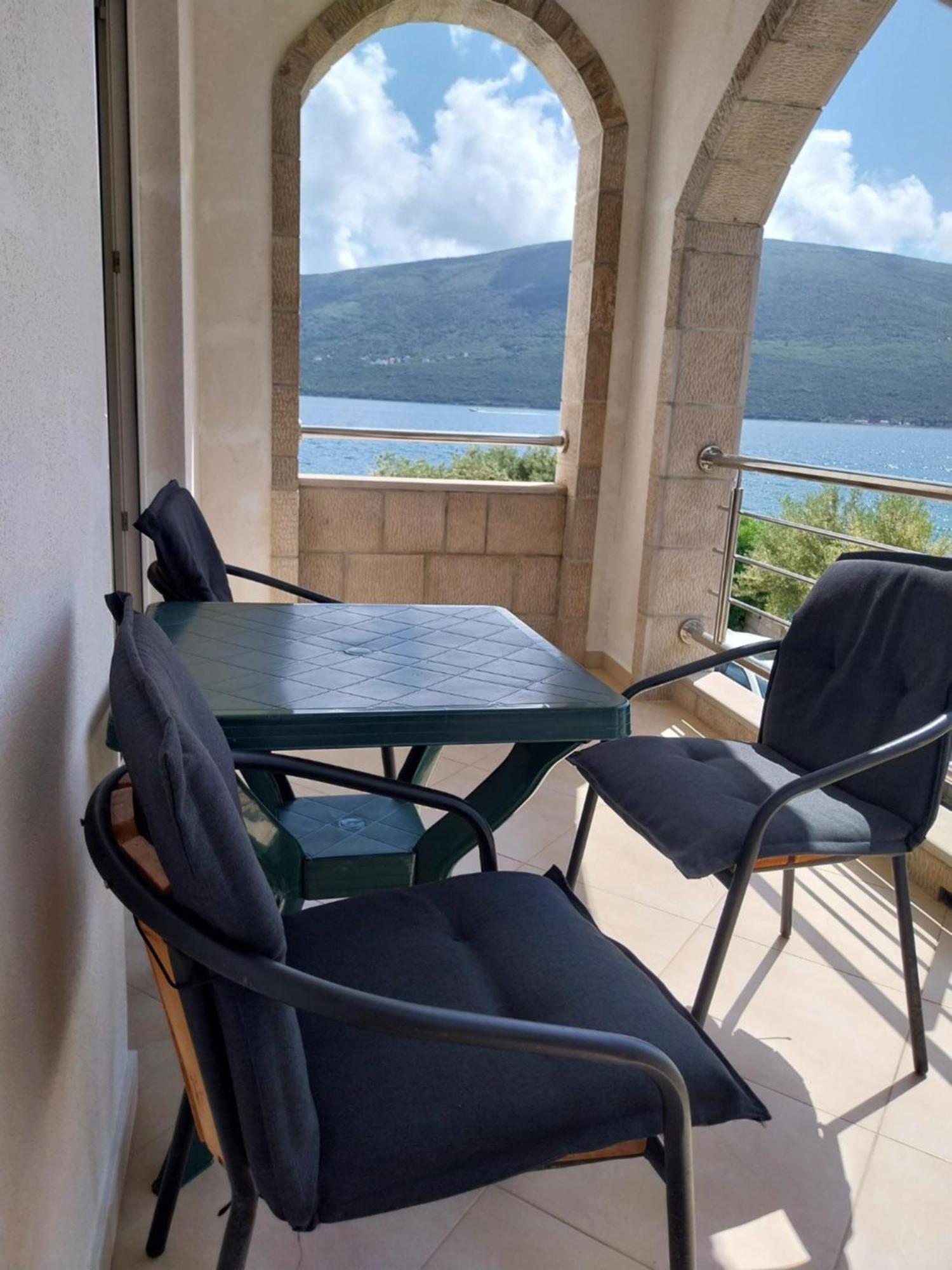 Apartments Villa Danilovic Herceg Novi Buitenkant foto