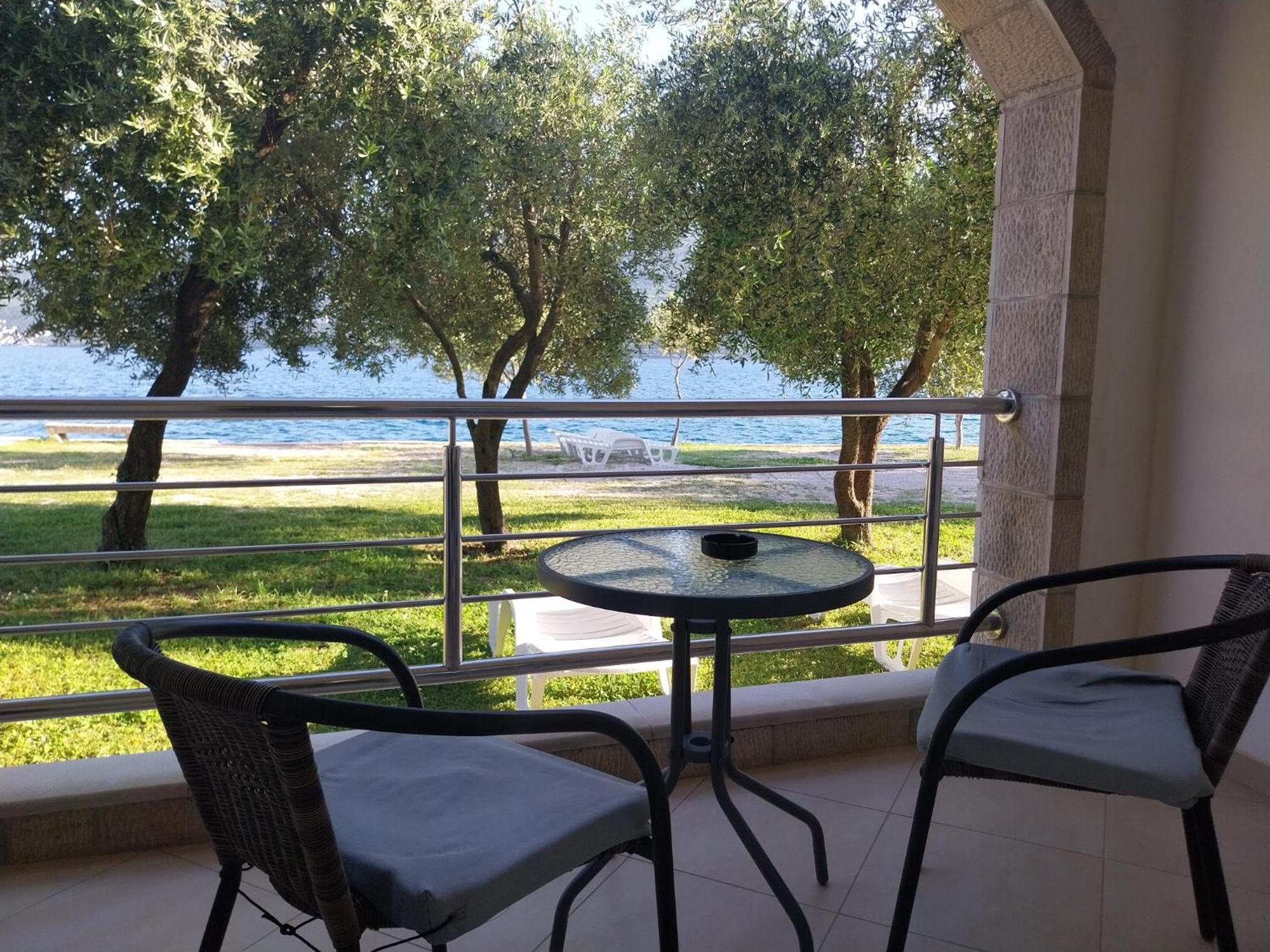 Apartments Villa Danilovic Herceg Novi Buitenkant foto