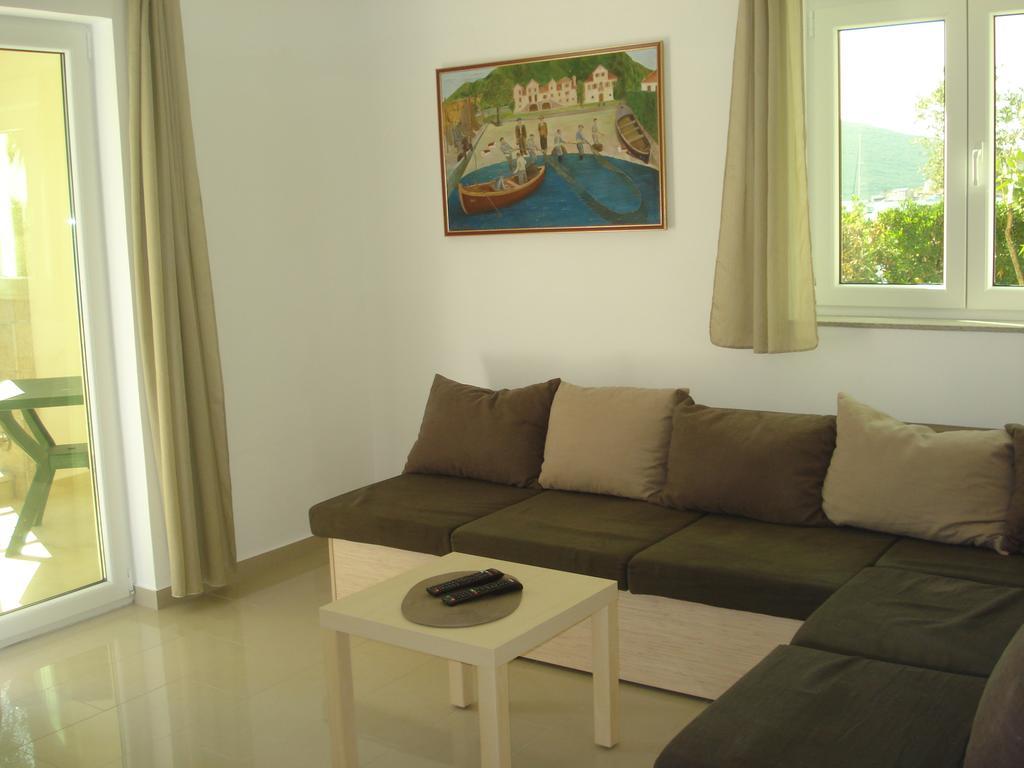 Apartments Villa Danilovic Herceg Novi Kamer foto