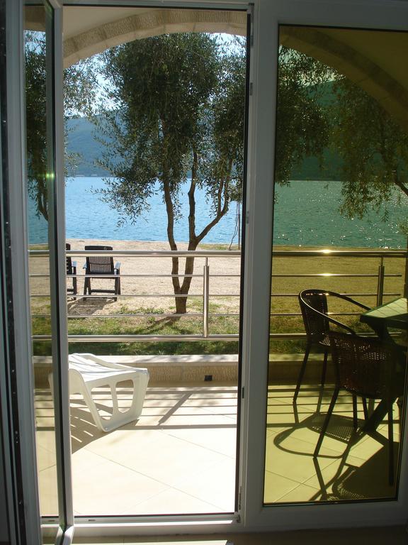 Apartments Villa Danilovic Herceg Novi Kamer foto