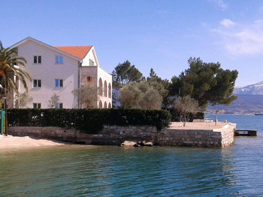 Apartments Villa Danilovic Herceg Novi Buitenkant foto